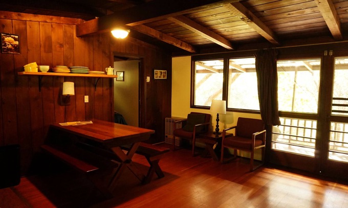 Orleans Cabina | cabina de río, en las montañas de Klamath