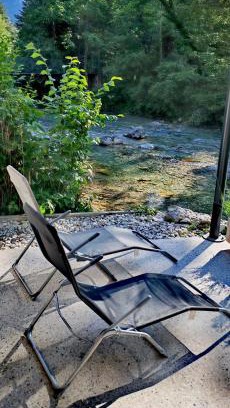 Ig Casa | Riverside Guesthouse