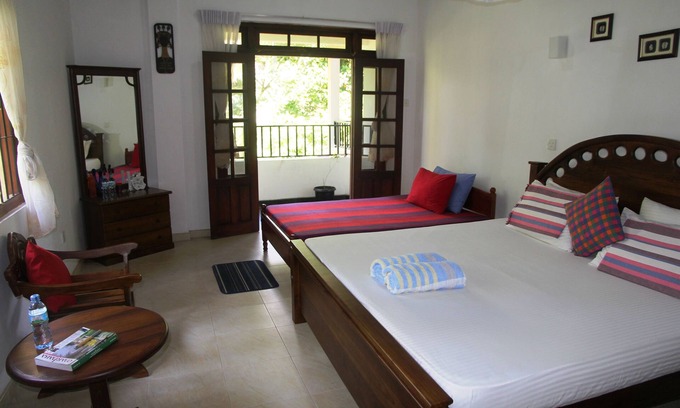 Sirimalwatta Apartamento | Riverside Homestay Apartments