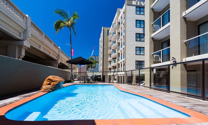 South Brisbane Hotel | Riverside Hotel Southbank