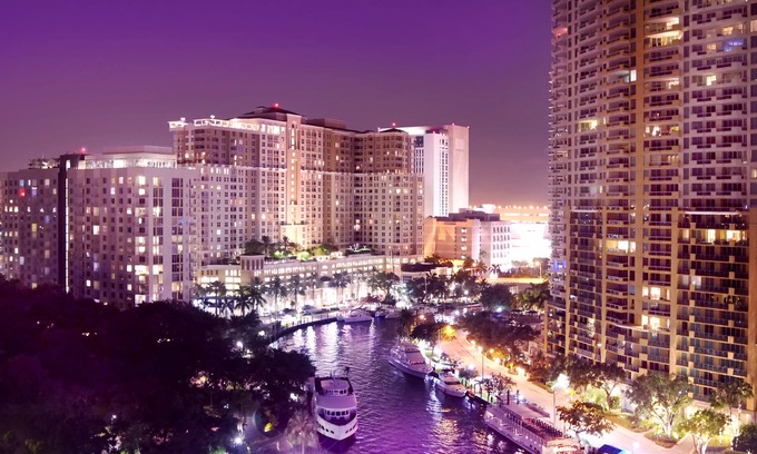 Beverly Heights Hotel | Riverside Hotel