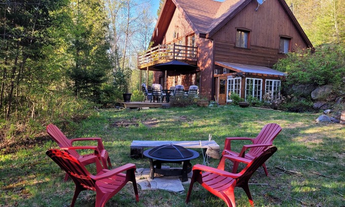 Lac-Superieur Chalet De Esquí | Riverside Modern Rustic 3 bds Chalet in Tremblant