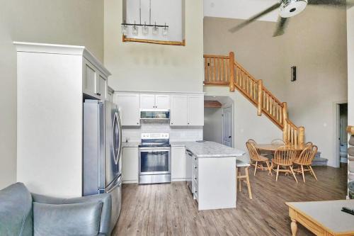 East Kootenay Apartamento | Riverside Way by Fernie Lodging Company
