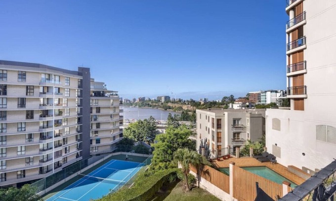 South Brisbane Apartamento | Riverview casa/ walk to Mater & children hospital