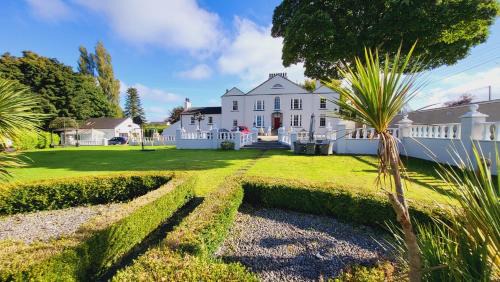 Navan Casa | Riverview Georgian House