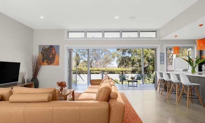 Riverview Casa | RIVERVIEW RESIDENCE - Organizado por: L'Abode Accommodation