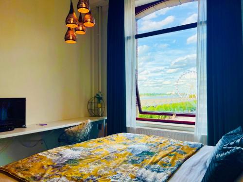 Sint-Andries Apartamento | Riverview Studio in Historical Heart of Antwerp