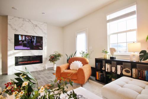 Luray Casa | RiverWinds - Modern Charm Near Shenandoah National Park