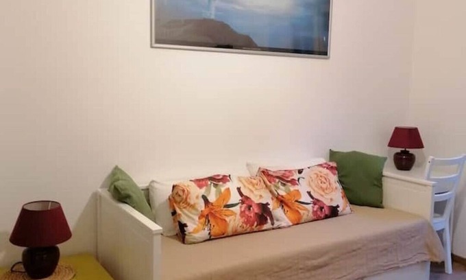 Crescenzago Casa | Rizzoli House: cozy one-bedroom apartment very close to M2