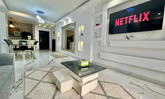 Al Rehab Apartamento | RN Hospitality Perfect 2BDR at Rehab City