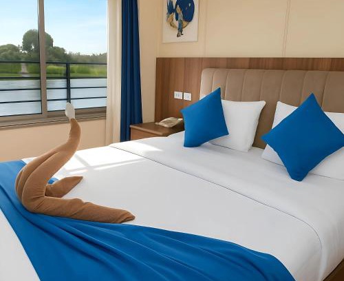 Aswan Hotel | RNB 2 Floating hotel in Aswan