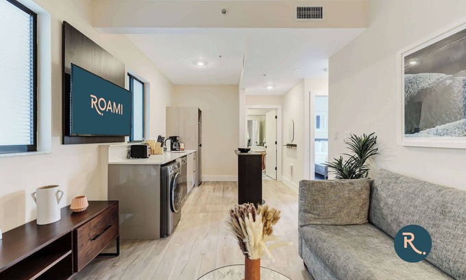 Midtown Apartamento | Roami at The Palace | 2 Bedroom | Queen #18