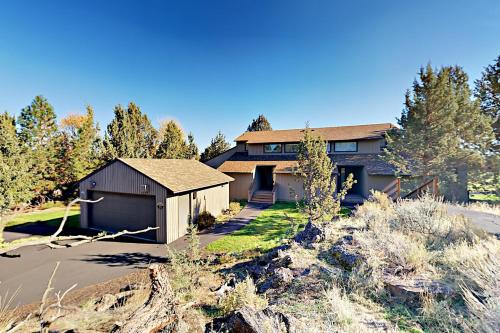 Redmond Casa | Robin Court Cottage
