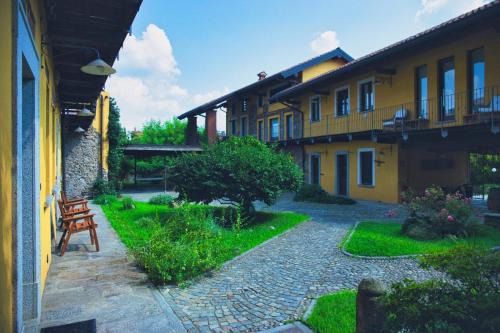 Paruzzaro Casa | Robin's Nest