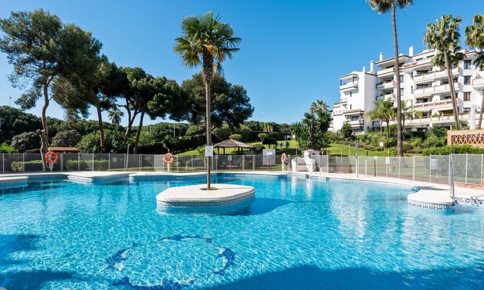 Calahonda Apartamento | Robina | Apartamento frente al mar en Mijas