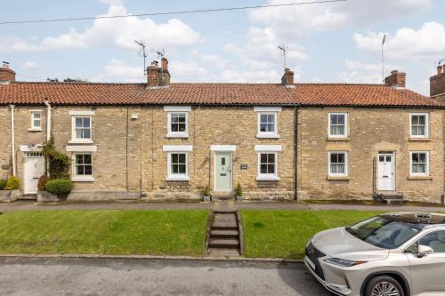 Ampleforth Casa | Robins Cottage - Beautiful North Yorkshire Stone Cottage