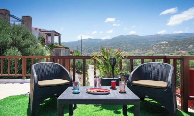 Tripitos Cabaña | Rock and Sea View House
