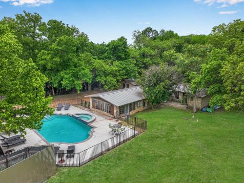 Wimberley Casa | Rock House on Cypress Creek