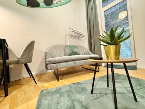 Palace District Apartamento | Rock Mary's Mini Studio