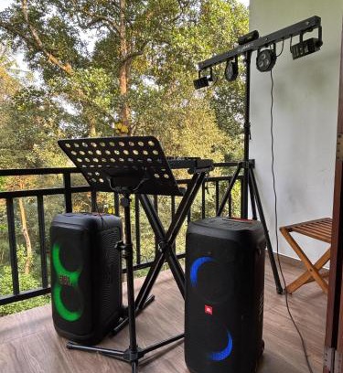 Gomagoda Casa | Rock View Home
