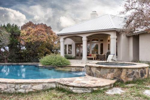 Pipe Creek Casa | Rockin' B Ranch Summit House