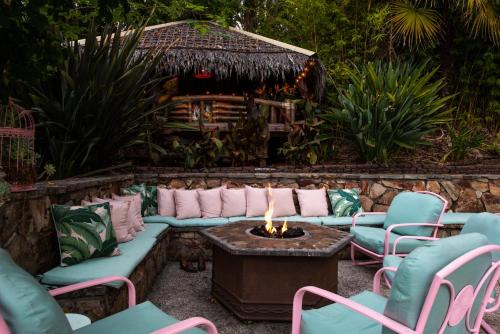 Hacienda Casa | Rocktop Lodge