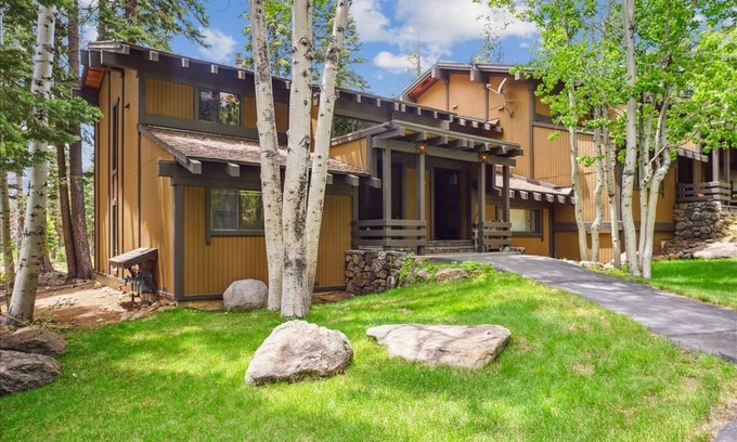 Tahoe City Casa | Rocky Ridge #61: 2 BR, 2 BA Townhouse in Tahoe City, Sleeps 6