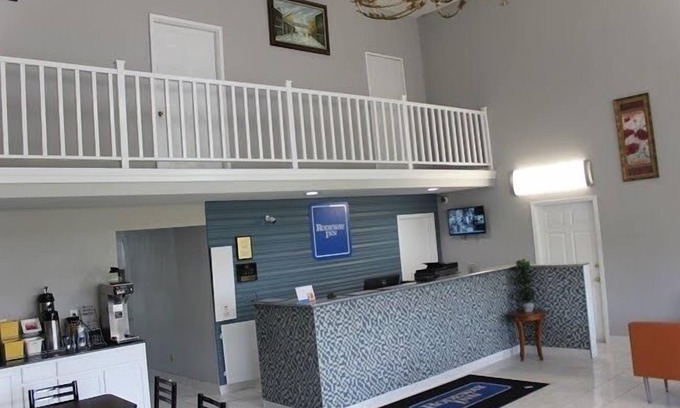Jackson Hotel | Rodeway Inn