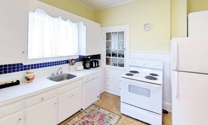 Yarmouth Apartamento | Rodney Guest House #141