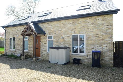 Woodfalls Casa | Rollestone New Forest (HOT TUB)