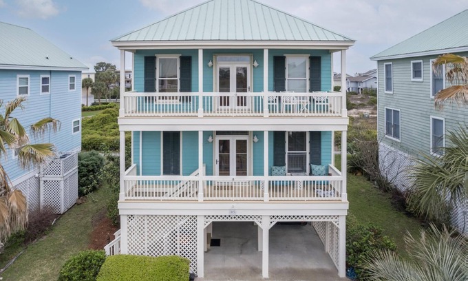 Oceanmarsh Subdivision Casa | Rolling Tide - Short Walk to the Beach