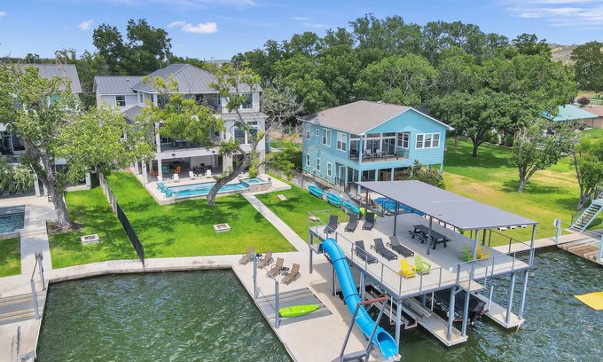 Kingsland Casa | Rolling Waves Haven | Concierge Services Available