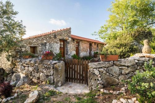 Alqueidao da Serra Casa | Roman Road House
