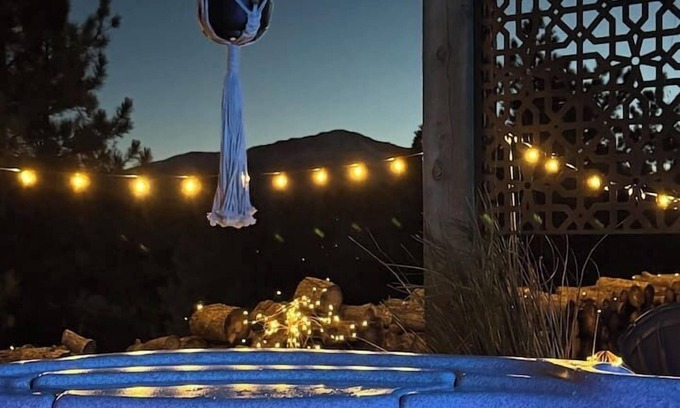 Northeast Colorado Springs Casa | Romance at Pine Mountain Haven