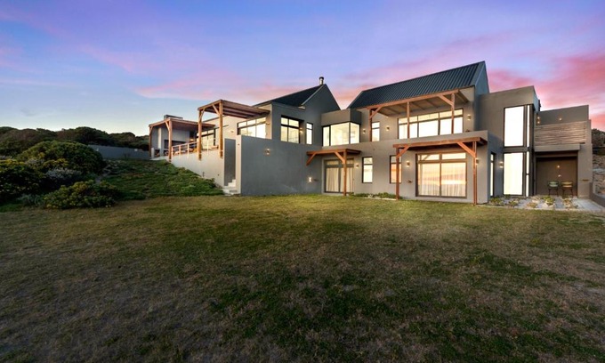 Kleinbaai Casa | Romansbaai Moksha on the Sea
