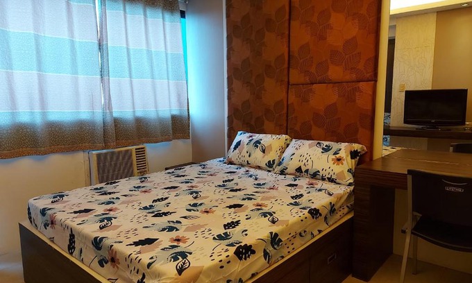 Wack-Wack Greenhills Apartamento | Romantic 1 Bedroom with Pool