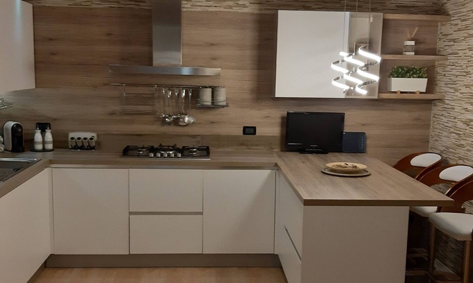 Abano Terme Apartamento | Romántico y acogedor apartamento a pocos pasos del centro, con garaje.