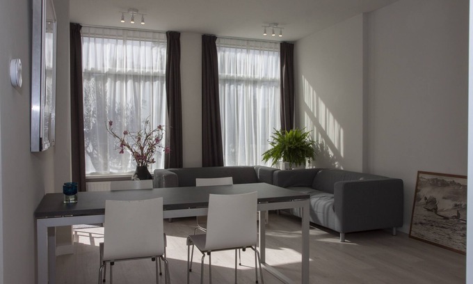 Zandvoort Apartamento | Apartamento romántico cerca de la playa, tiendas y estación