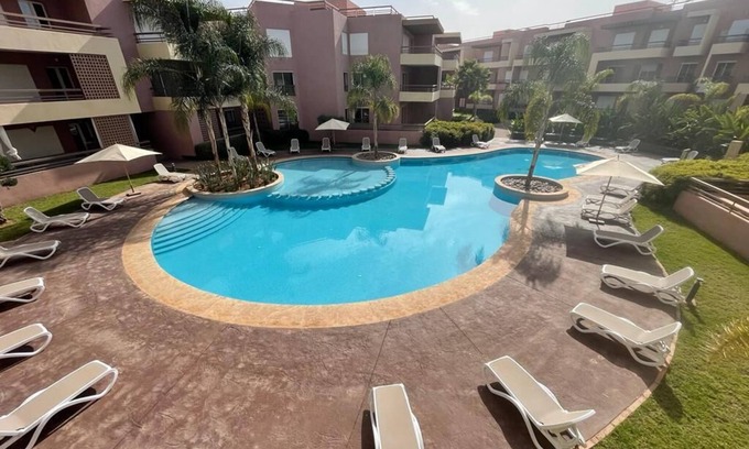 Hivernage Apartamento | Romantic apartment with private pool