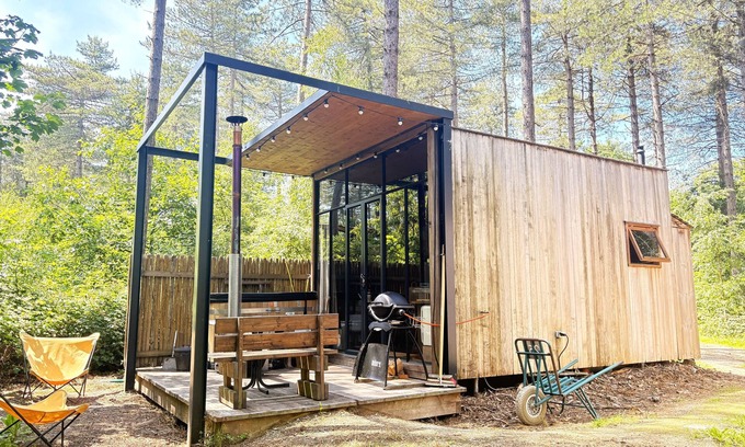 Maaseik Casa | Romantic cabin for 2 persons with hot tub