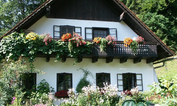 St Andra-Hoech Casa | Una casa tan hermosa como su nombre!