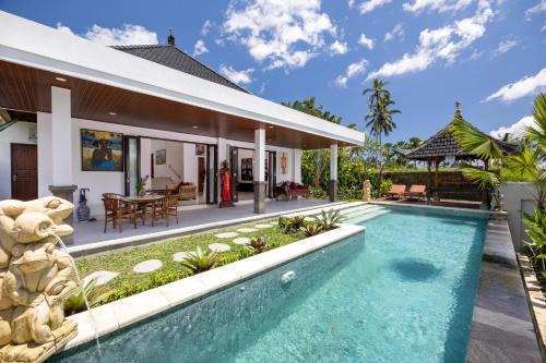Tegallalang Complejo | Romantic Cozy Three Bedroom Jungle View Villa in Ubud