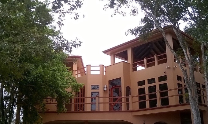 San Ignacio Villa | Escapada romántica solo para adultos