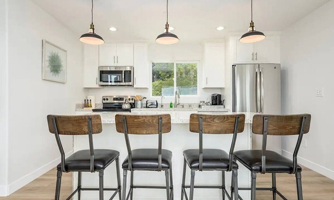 Point Loma Heights Casa | Romantic Getaway w/ Stunning Views and Close to Everything!