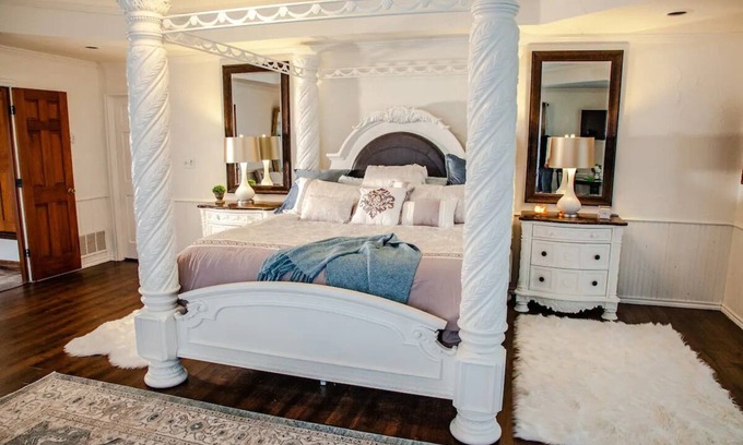 Valley View Cama Y Desayuno | Romantic Honeymoon Suite in Bed & Breakfast