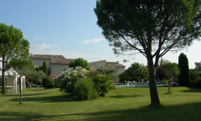 La Garde-Adhemar Cabaña | LOFT romántico en casa de campo provenzal del siglo XVIII