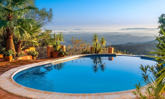 Gaucin Villa | Hermosa, romántica, privada, pacífica villa con impresionantes vistas a Marruecos