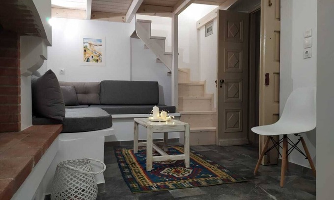 Pothia Apartamento | Romantic studio, city center, near beach, next market and restaurants