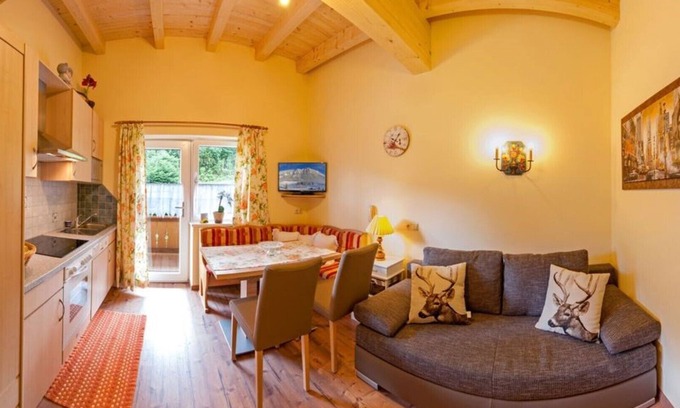 Sankt Johann in Tirol Apartamento | Romantik Aparthotel Sonnleitn, Apartamento Tirol XL