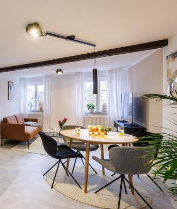 Bayreuth Apartamento | Romantik pur! Whirlpool! 2 Schlafzimmer! Klimatisiert! Gassenviertel - Fußgängerzone!